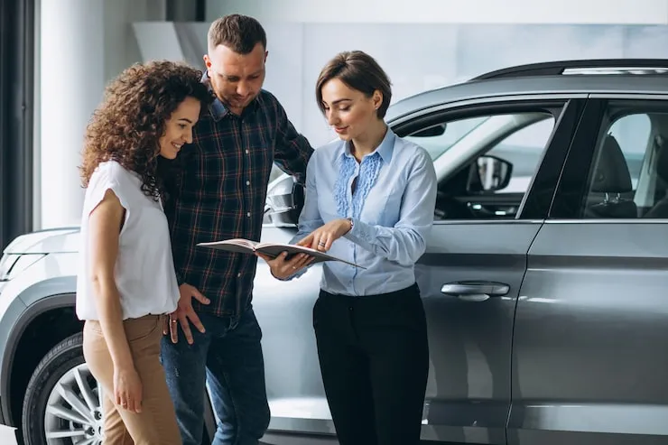 Car Lease vs. Finance: Which Strategy Wins in a High-Interest Economy