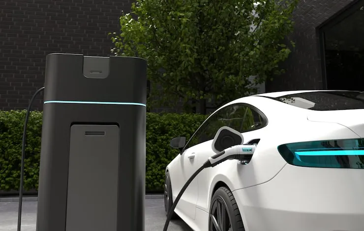 EV vs. Hybrid Total Cost Analysis – 5-Year Finance &