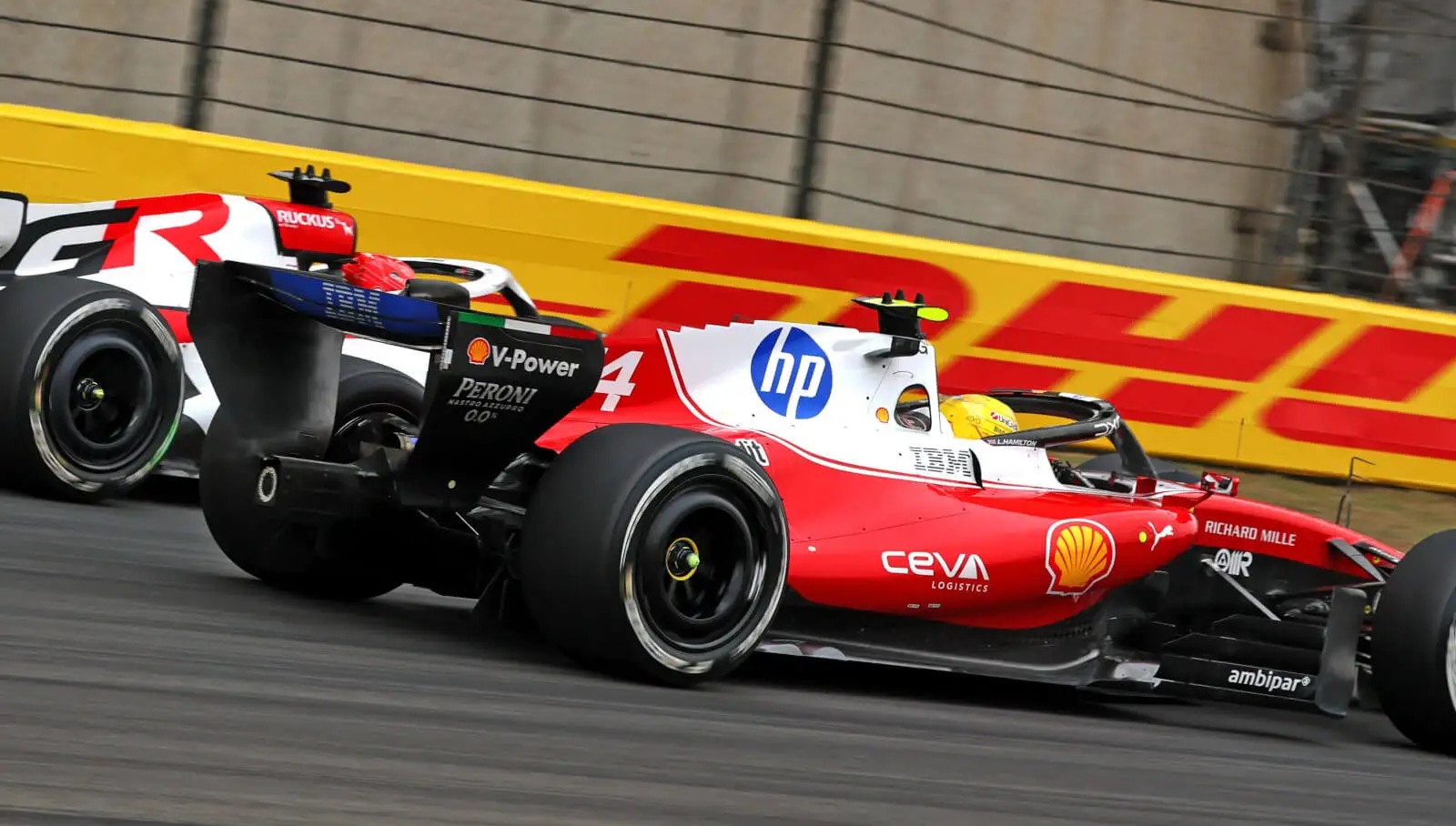 Vasseur Praises Hamilton and Leclerc for Professional Ferrari Intra-Team Battle in China